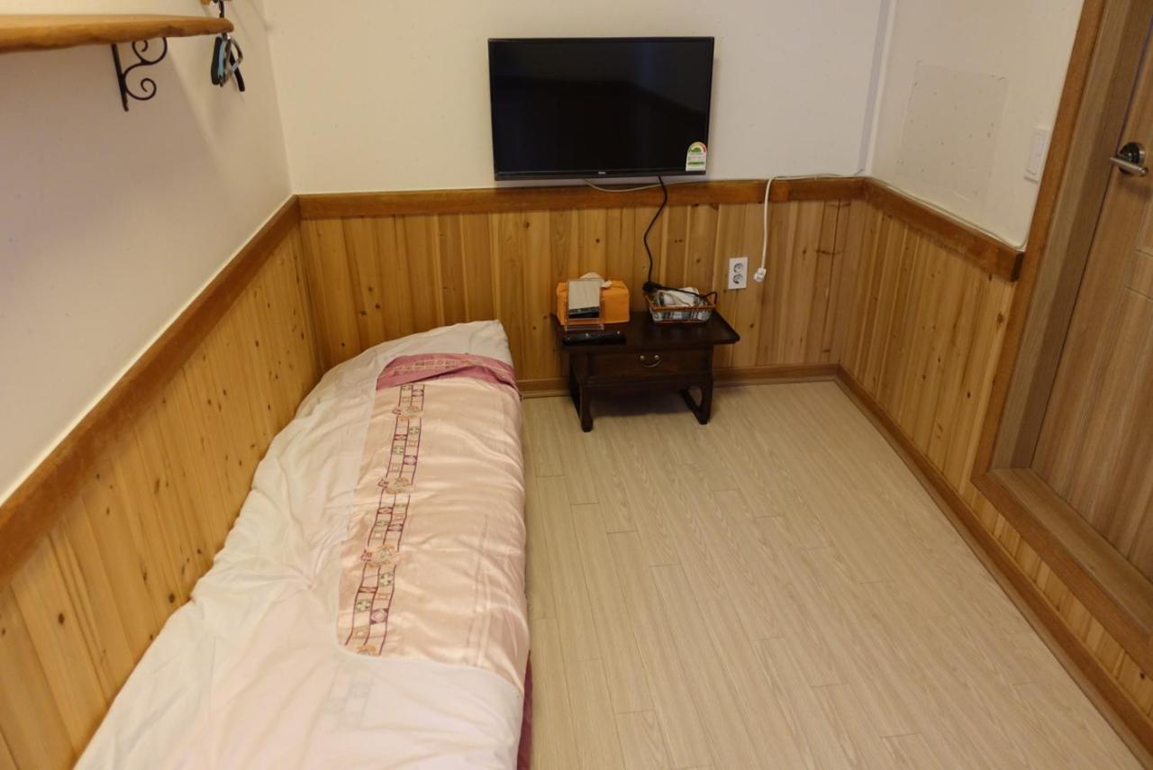 Pongdang Guesthouse Jeonju Dış mekan fotoğraf